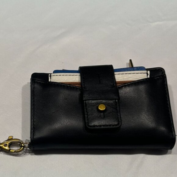 Brand New Fossil Willa Small Tab Black Wallet with a Wristlet Strap - Picture 2 of 9